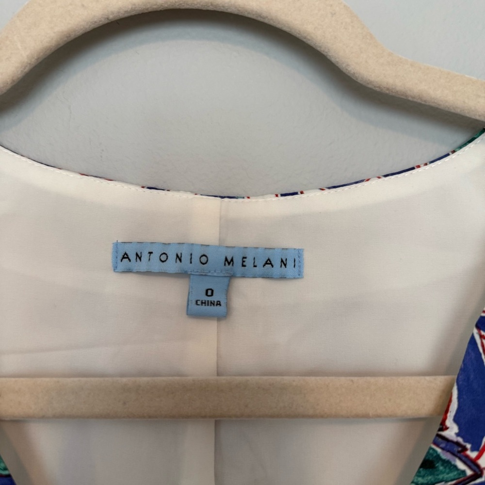 ANTONIO MELANI Blue and Pink Flutter Sleeve Crop Blouse - Picture 2 of 5